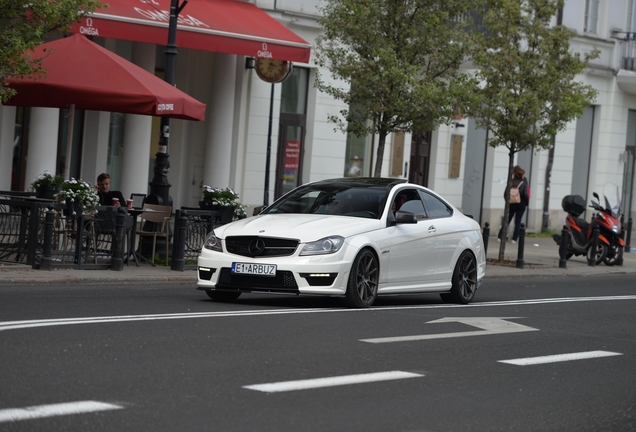 Mercedes-Benz C 63 AMG Coupé