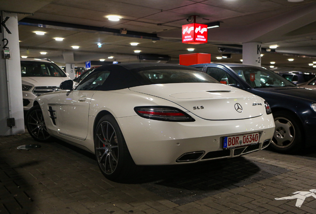 Mercedes-Benz SLS AMG GT Roadster