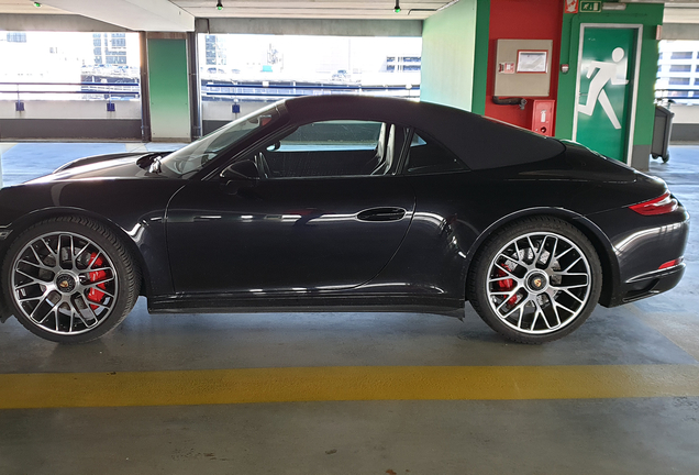 Porsche 991 Carrera 4 GTS Cabriolet MkII