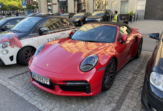 Porsche 992 Turbo Cabriolet