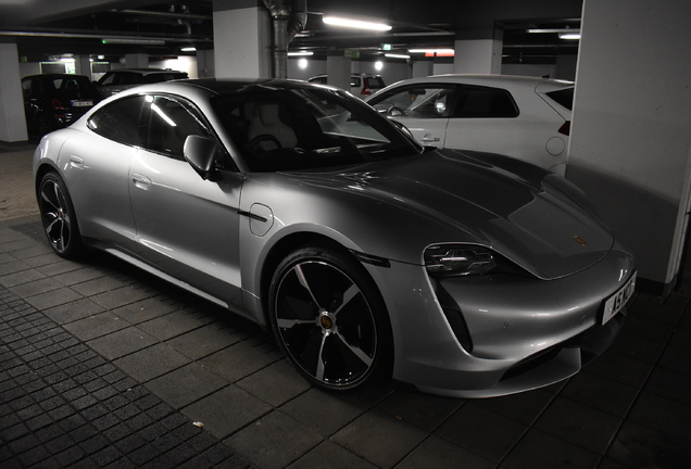 Porsche Taycan Turbo MkI