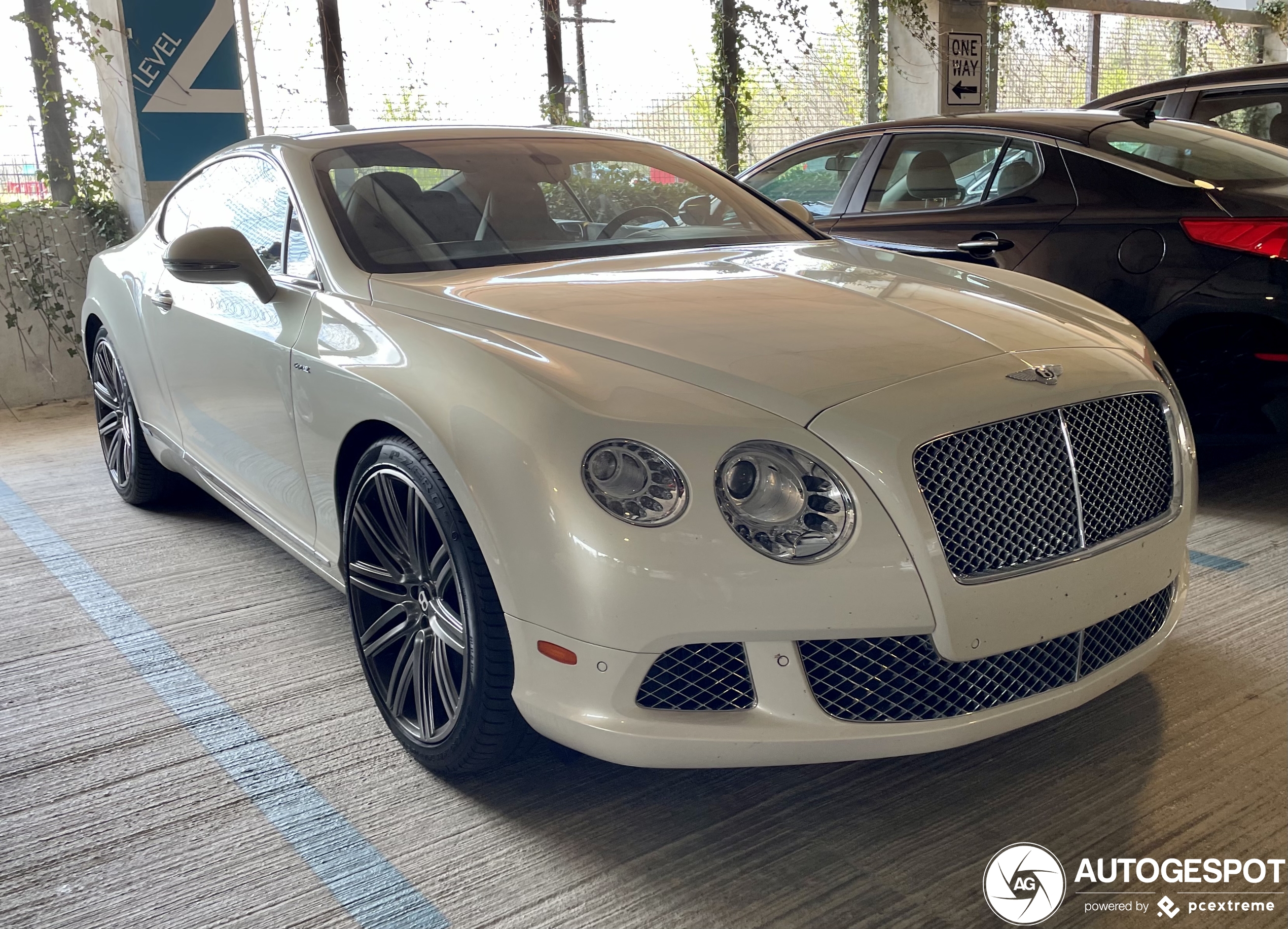 Bentley Continental GT Speed 2012