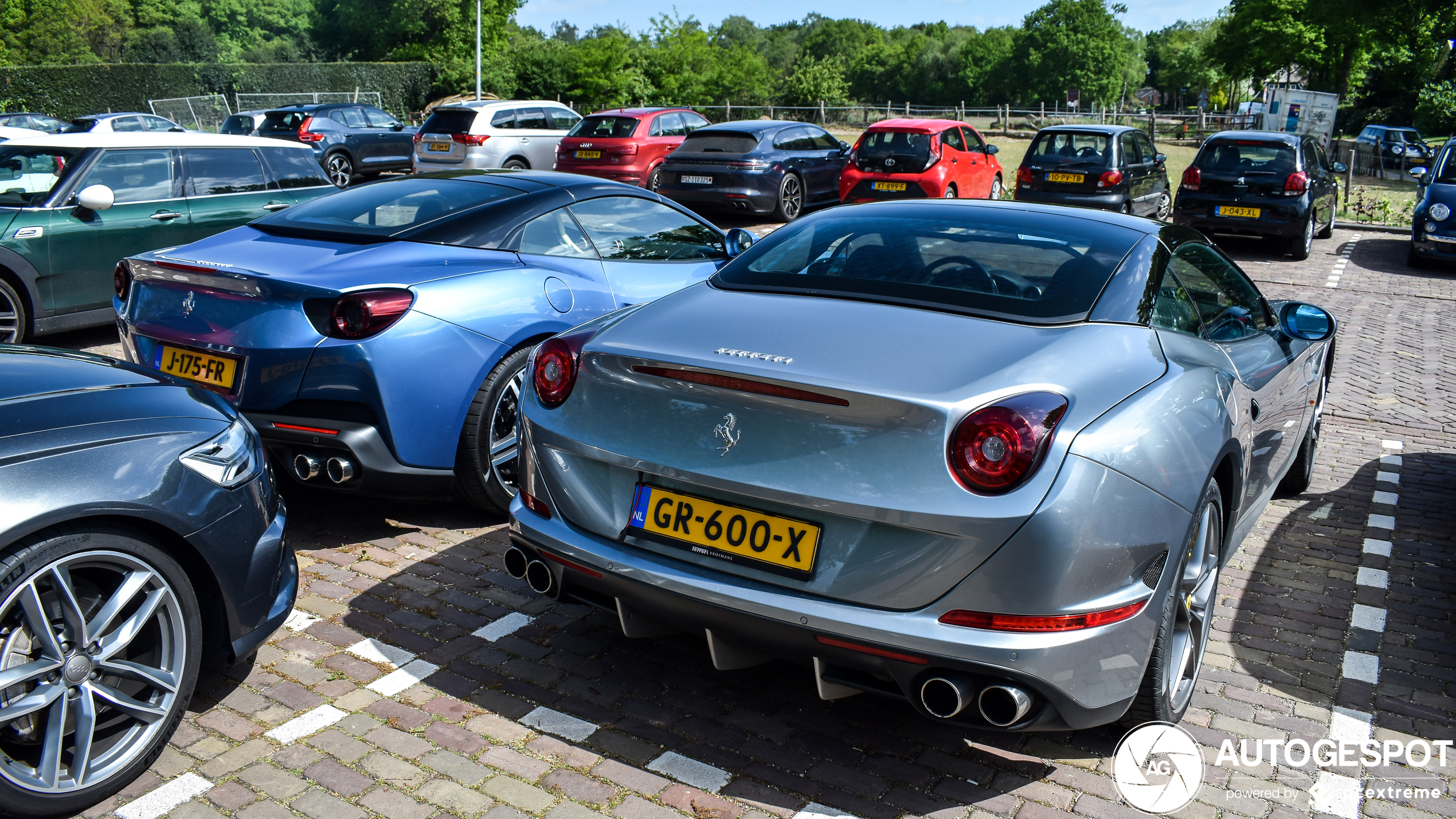 Ferrari California T