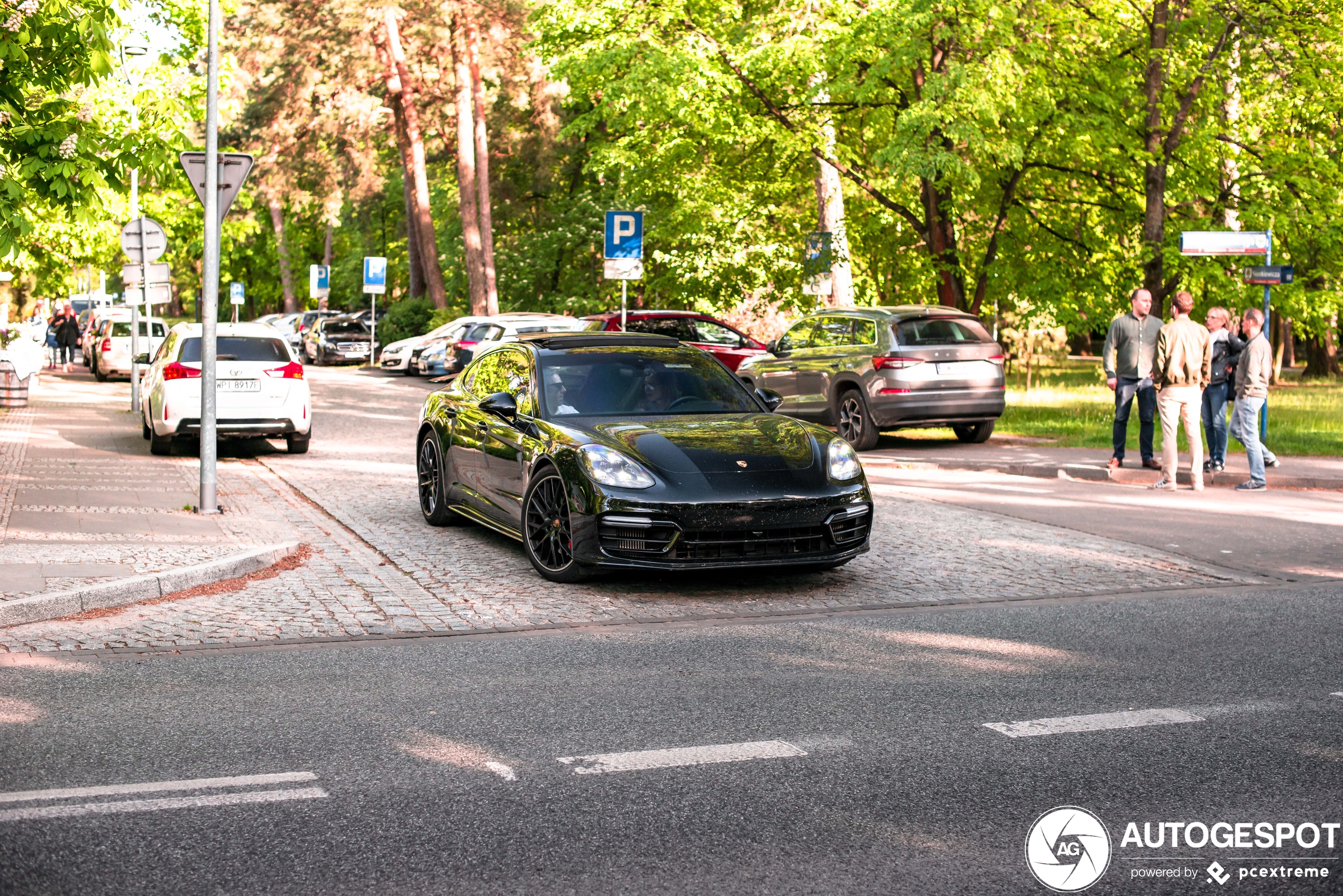 Porsche 971 Panamera GTS MkI