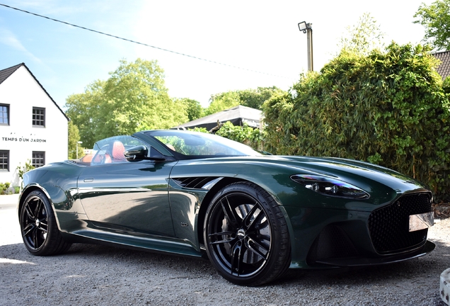 Aston Martin DBS Superleggera Volante