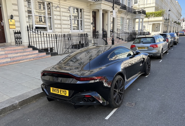 Aston Martin V8 Vantage 2018