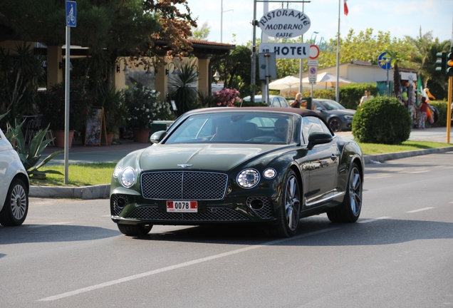 Bentley Continental GTC V8 2020