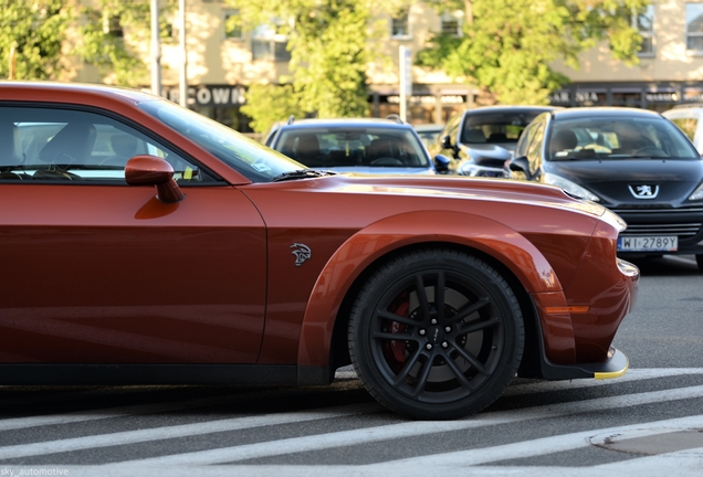 Dodge Challenger SRT Hellcat Widebody