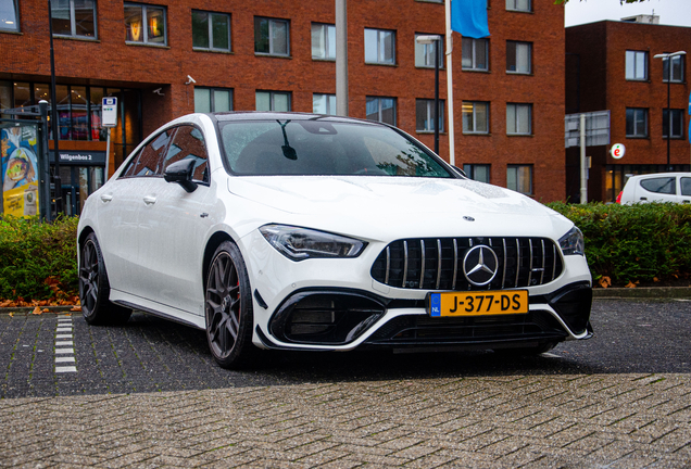 Mercedes-AMG CLA 45 C118