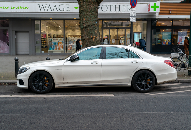 Mercedes-AMG S 63 V222