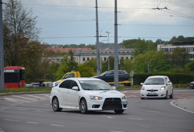 Mitsubishi Lancer Evolution X