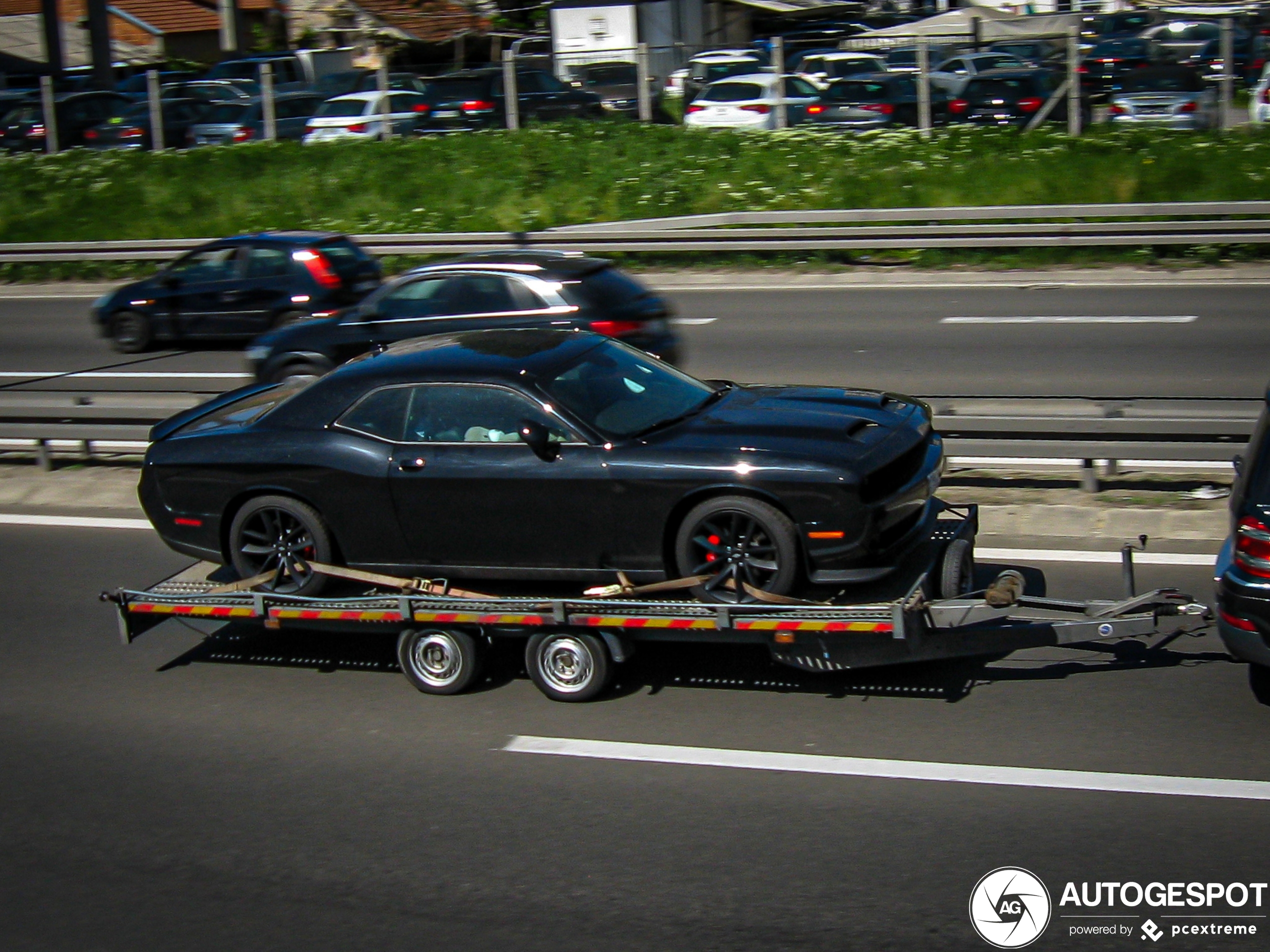 Dodge Challenger SRT-8