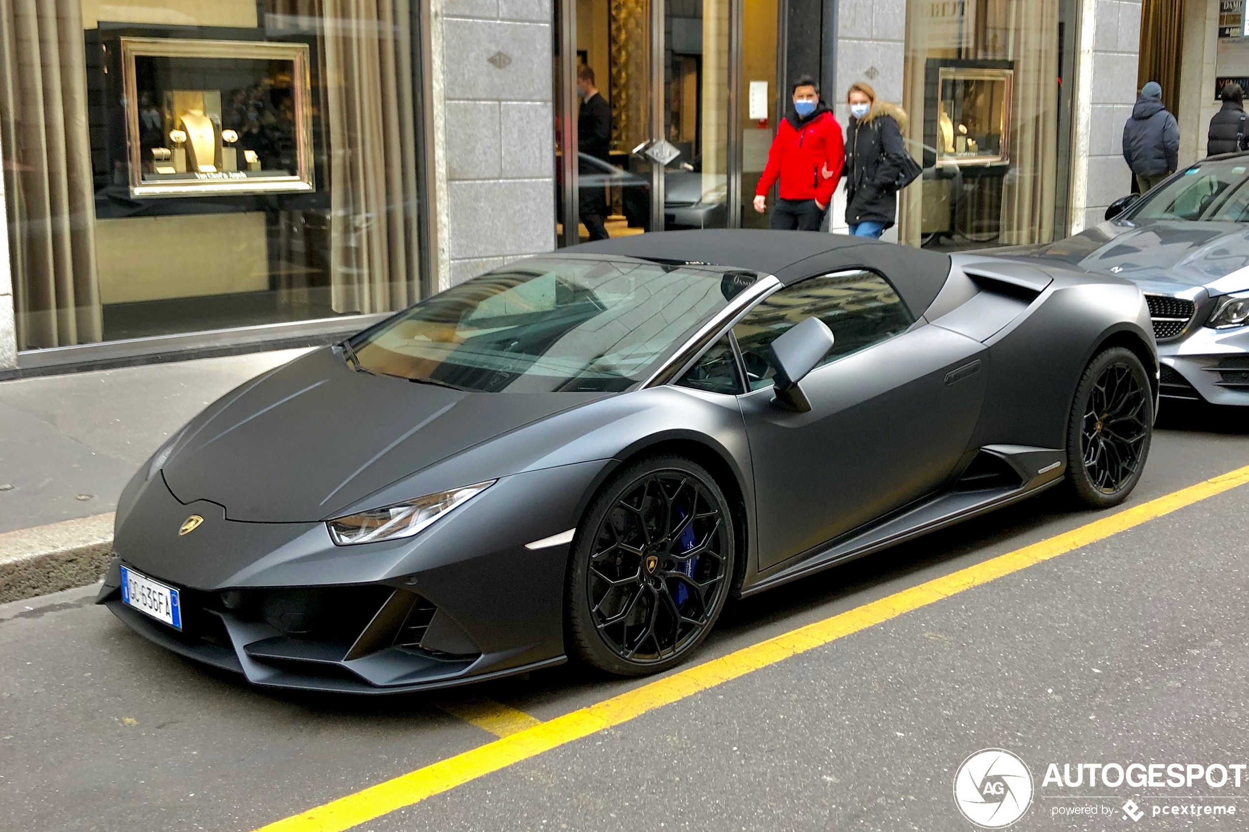 Lamborghini Huracán LP640-4 EVO Spyder