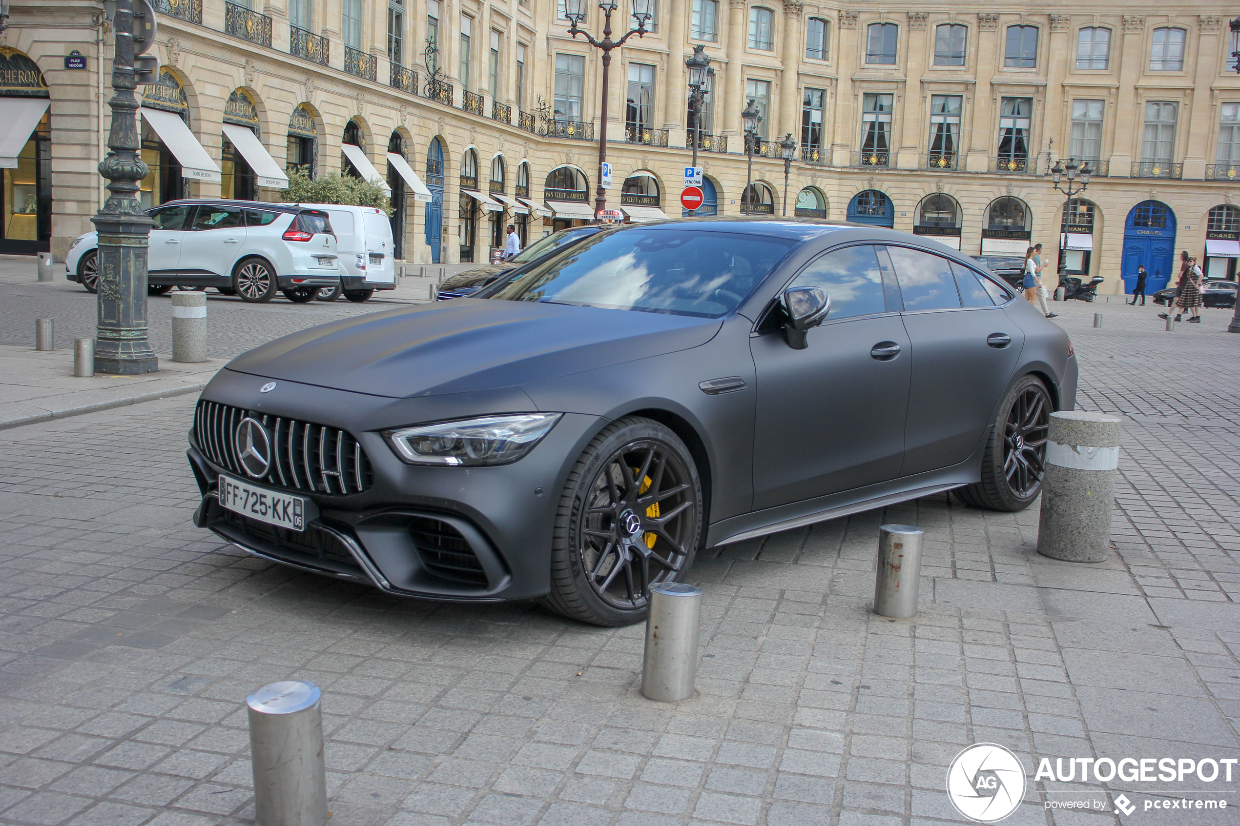 Mercedes-AMG GT 63 S X290