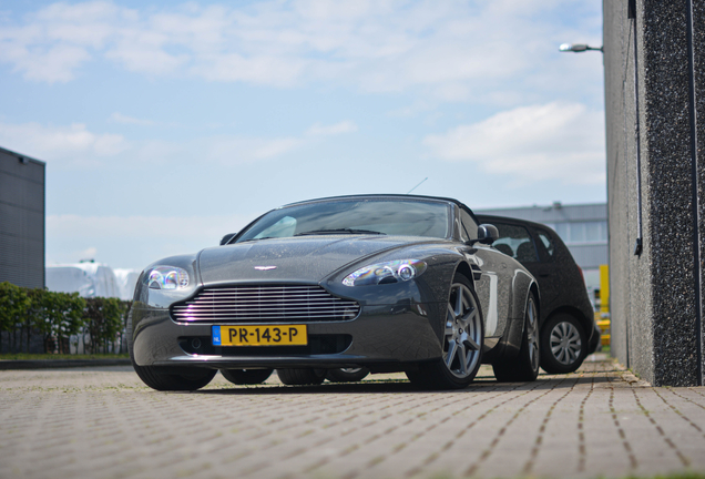 Aston Martin V8 Vantage Roadster