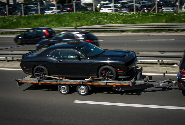 Dodge Challenger SRT-8