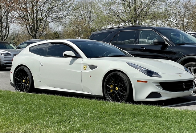 Ferrari FF