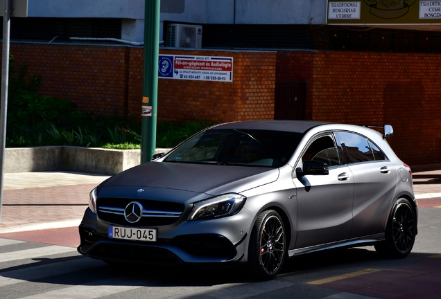 Mercedes-AMG A 45 W176 2015