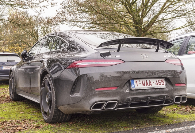 Mercedes-AMG GT 63 S X290