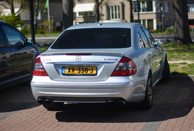 Mercedes-Benz E 63 AMG