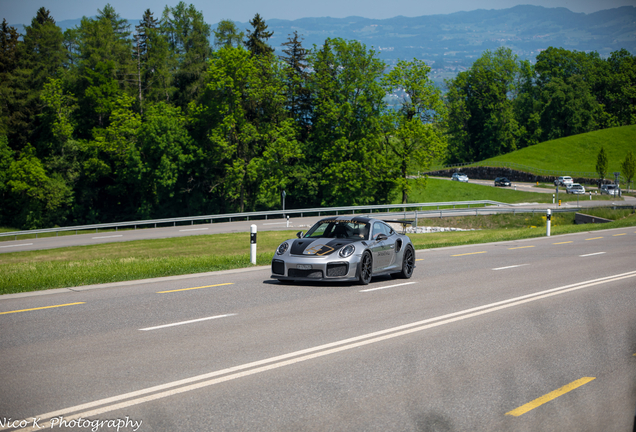 Porsche 991 GT2 RS Weissach Package