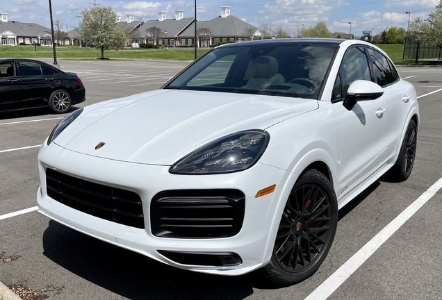 Porsche Cayenne Coupé GTS