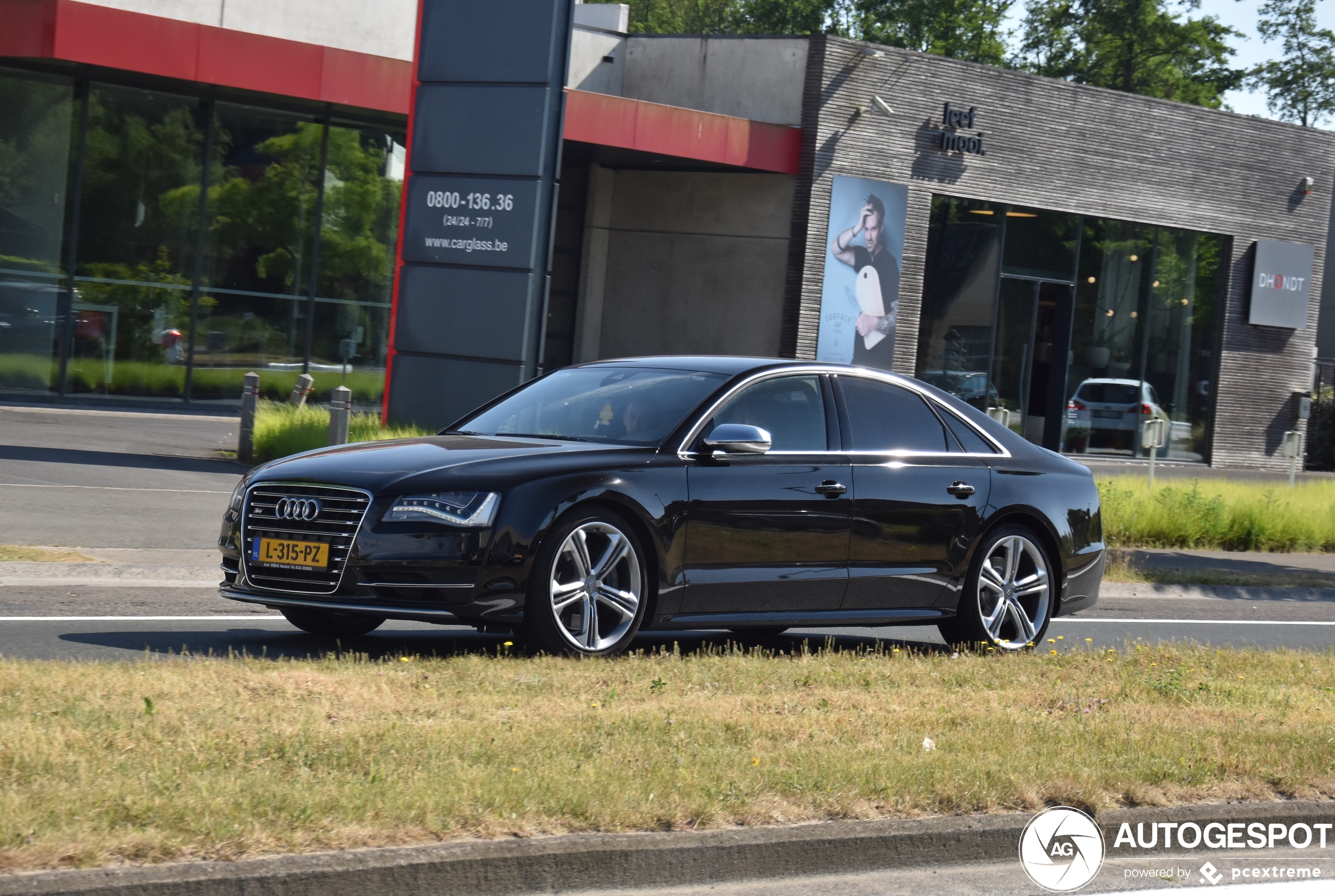 Audi S8 D4