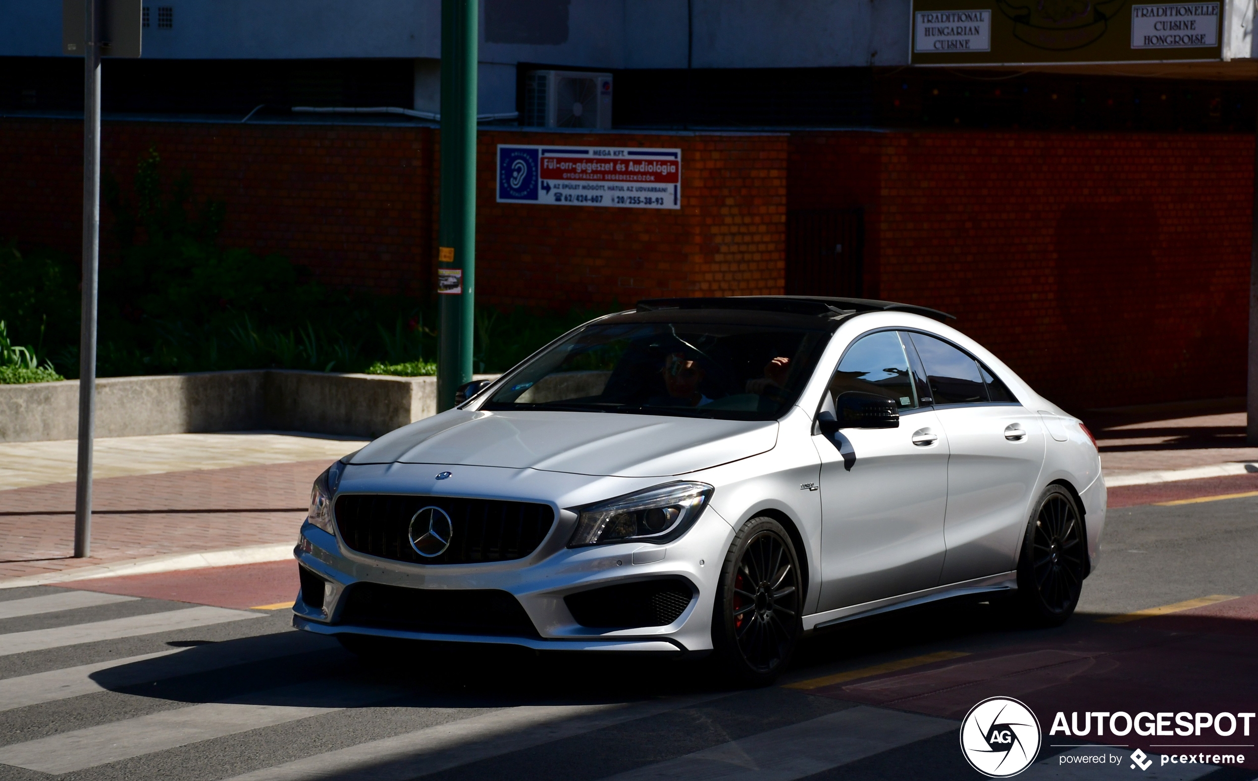 Mercedes-Benz CLA 45 AMG C117