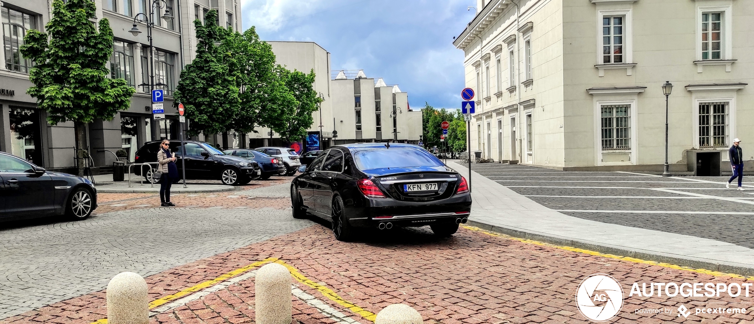 Mercedes-Maybach Brabus 900 Rocket 2018