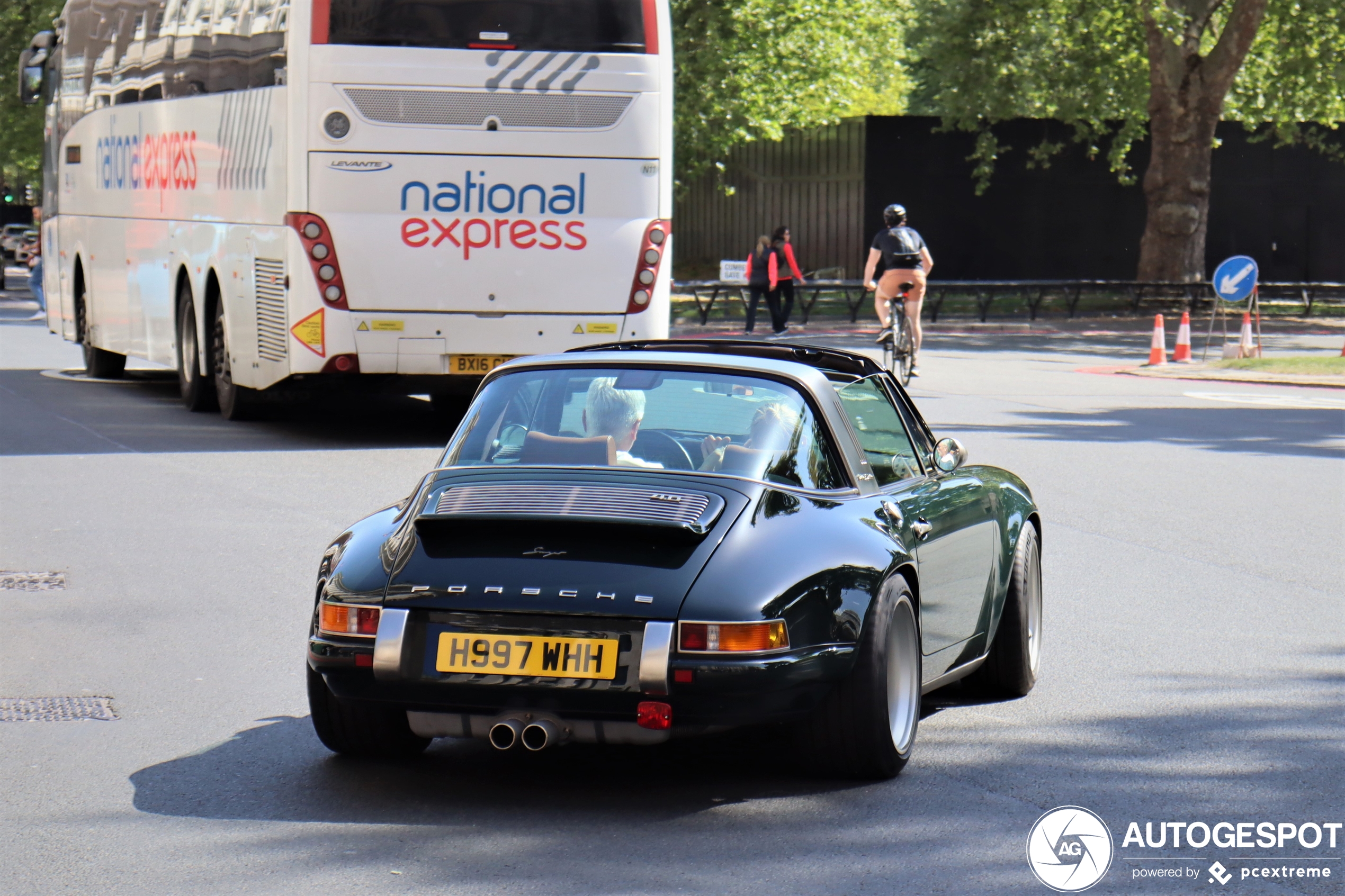 Singer 911 Targa is een heerlijke restomod