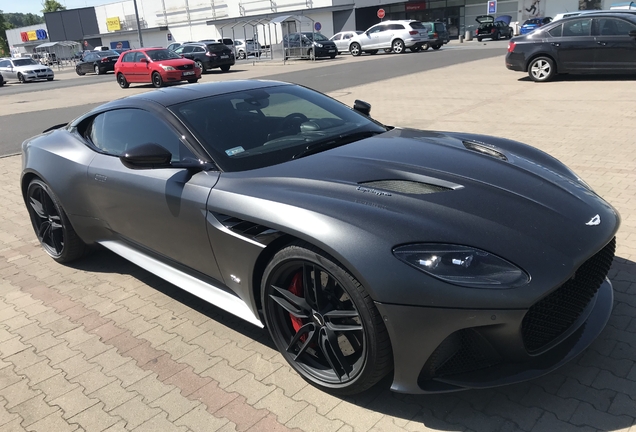 Aston Martin DBS Superleggera