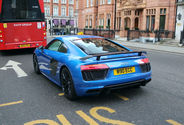 Audi R8 V10 Plus 2015