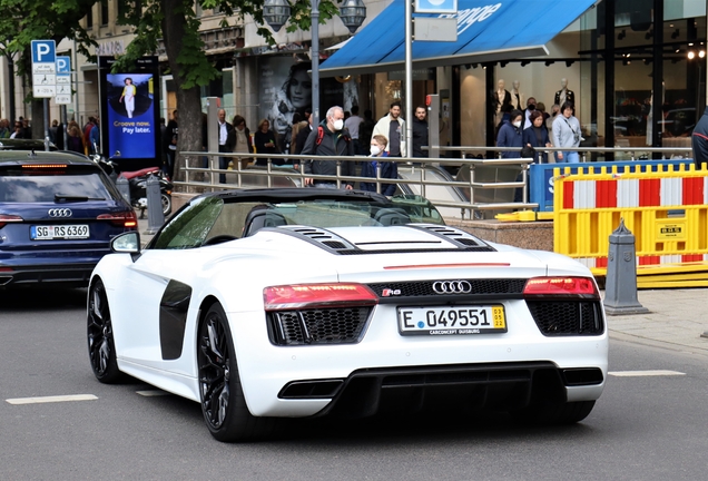 Audi R8 V10 Spyder 2016