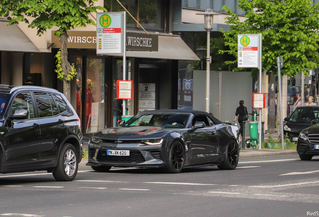 Chevrolet Camaro SS Convertible 2016 50th Anniversary