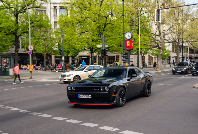 Dodge Challenger SRT Hellcat Widebody