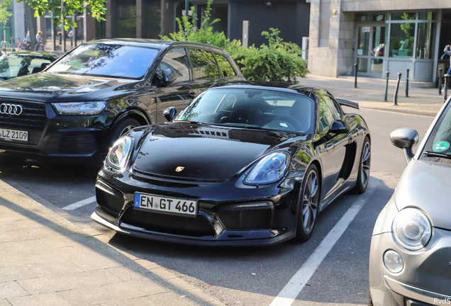 Porsche 981 Cayman GT4