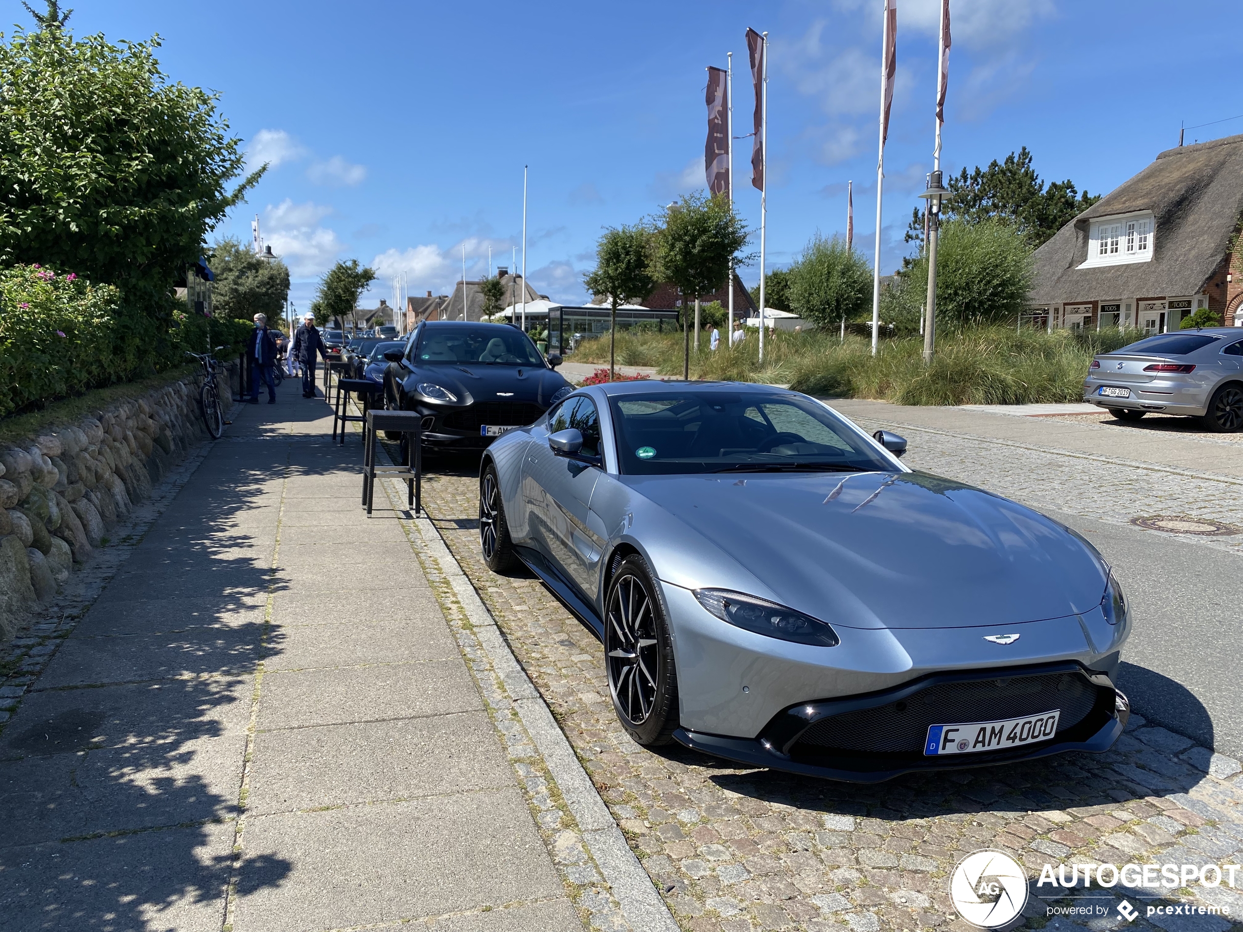 Aston Martin V8 Vantage 2018