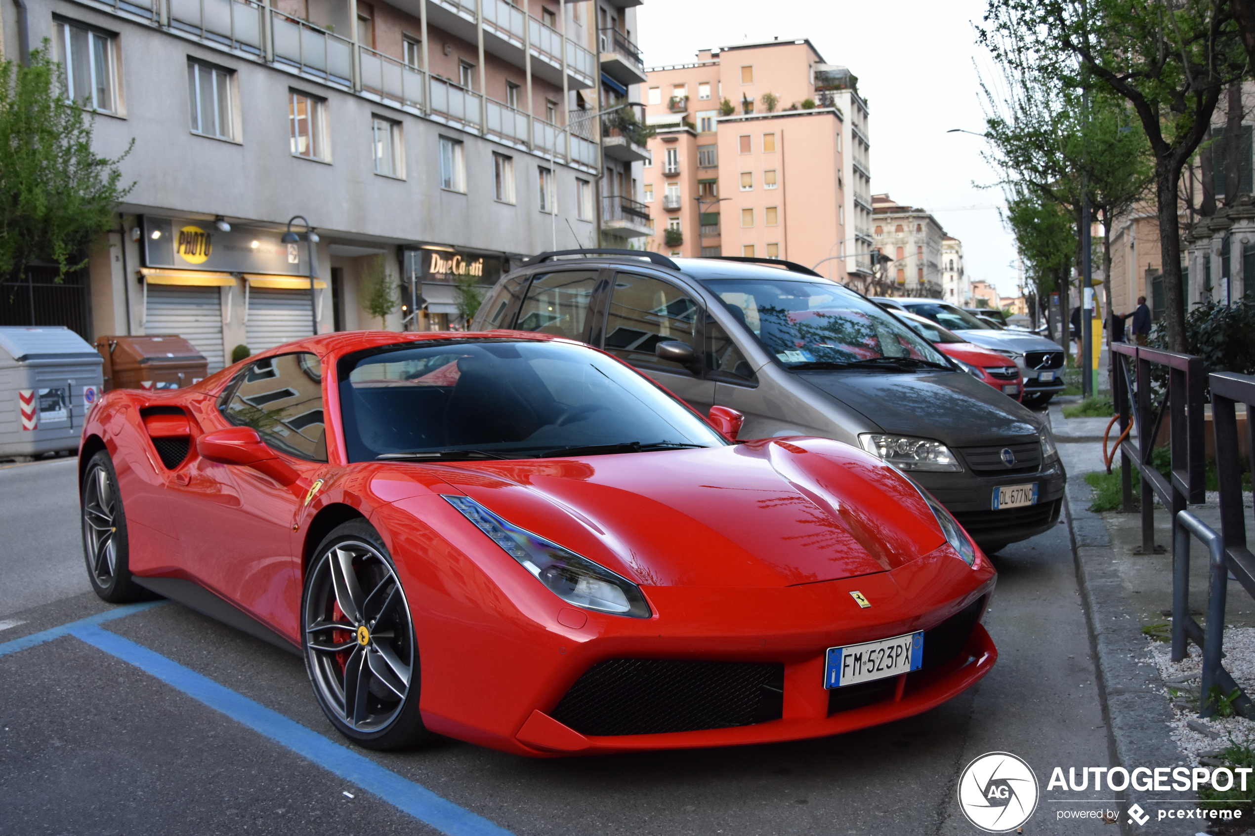 Ferrari 488 Spider