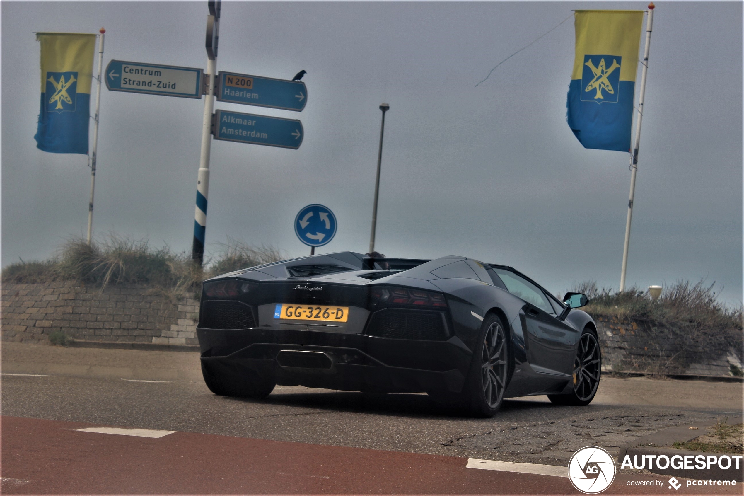 Lamborghini Aventador LP700-4 Roadster