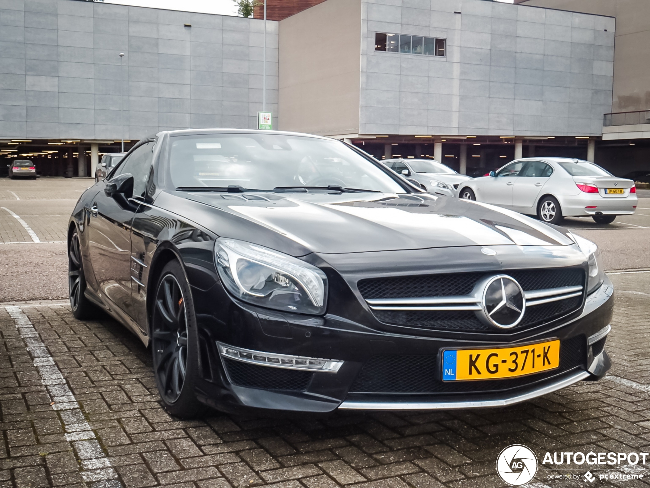 Mercedes-Benz SL 63 AMG R231