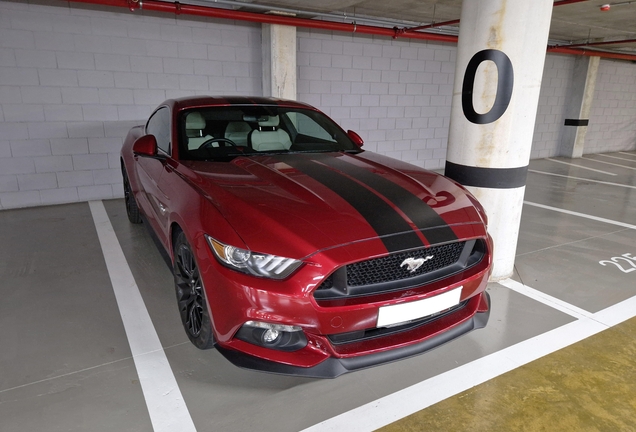 Ford Mustang GT 2015