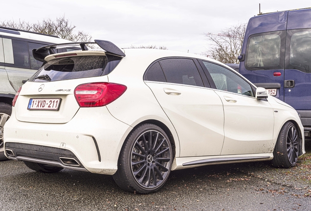 Mercedes-Benz A 45 AMG