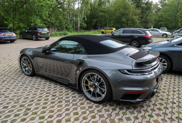 Porsche 992 Turbo S Cabriolet