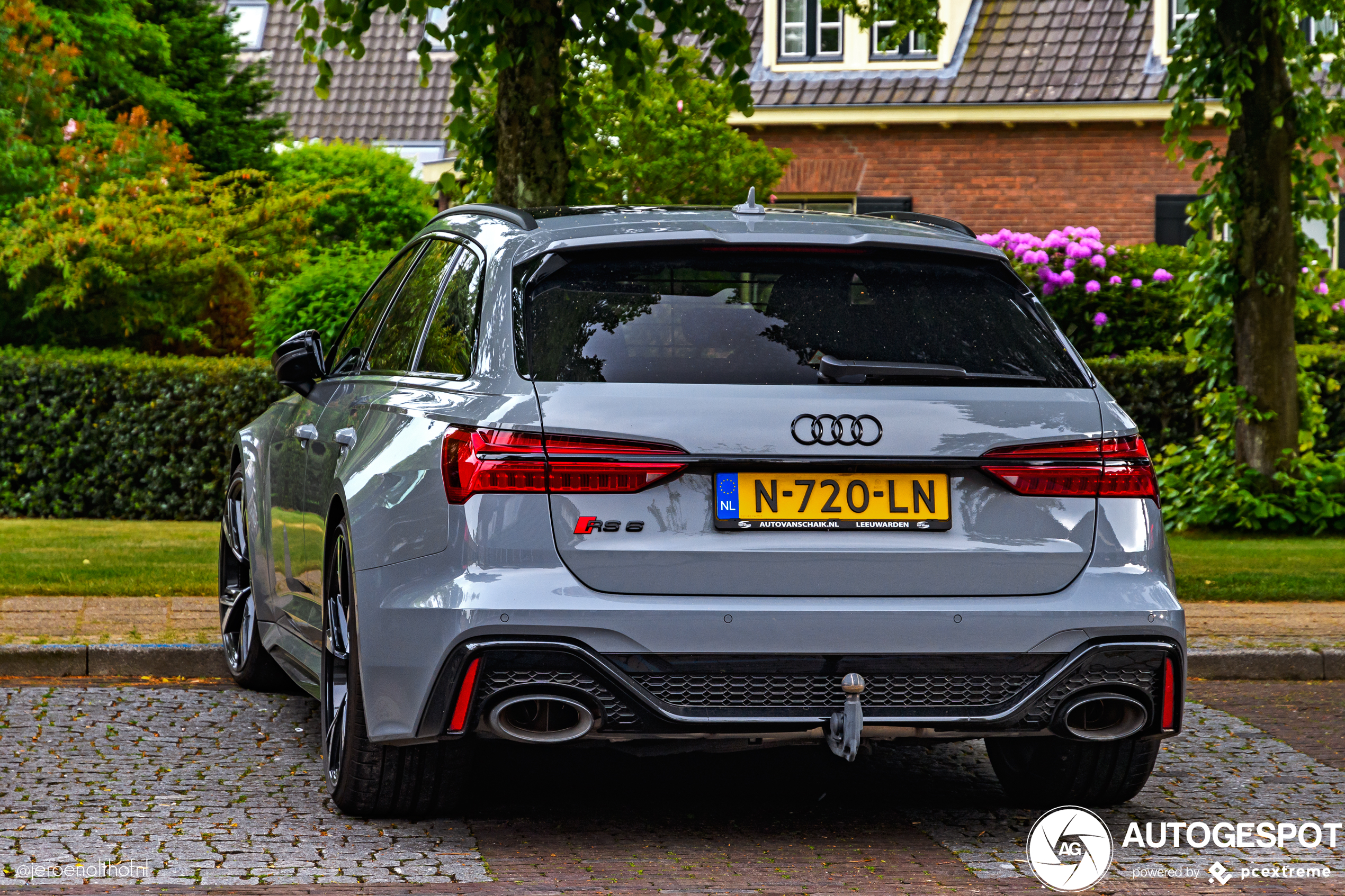 Audi RS6 Avant C8