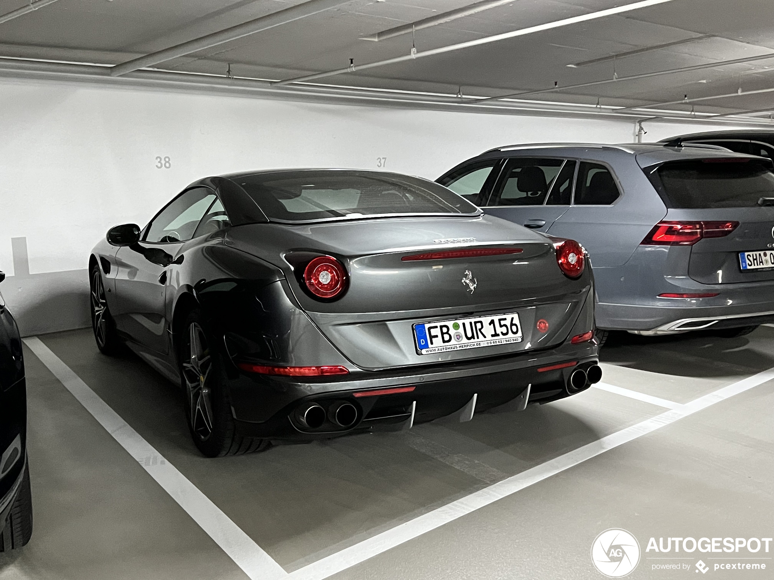 Ferrari California T