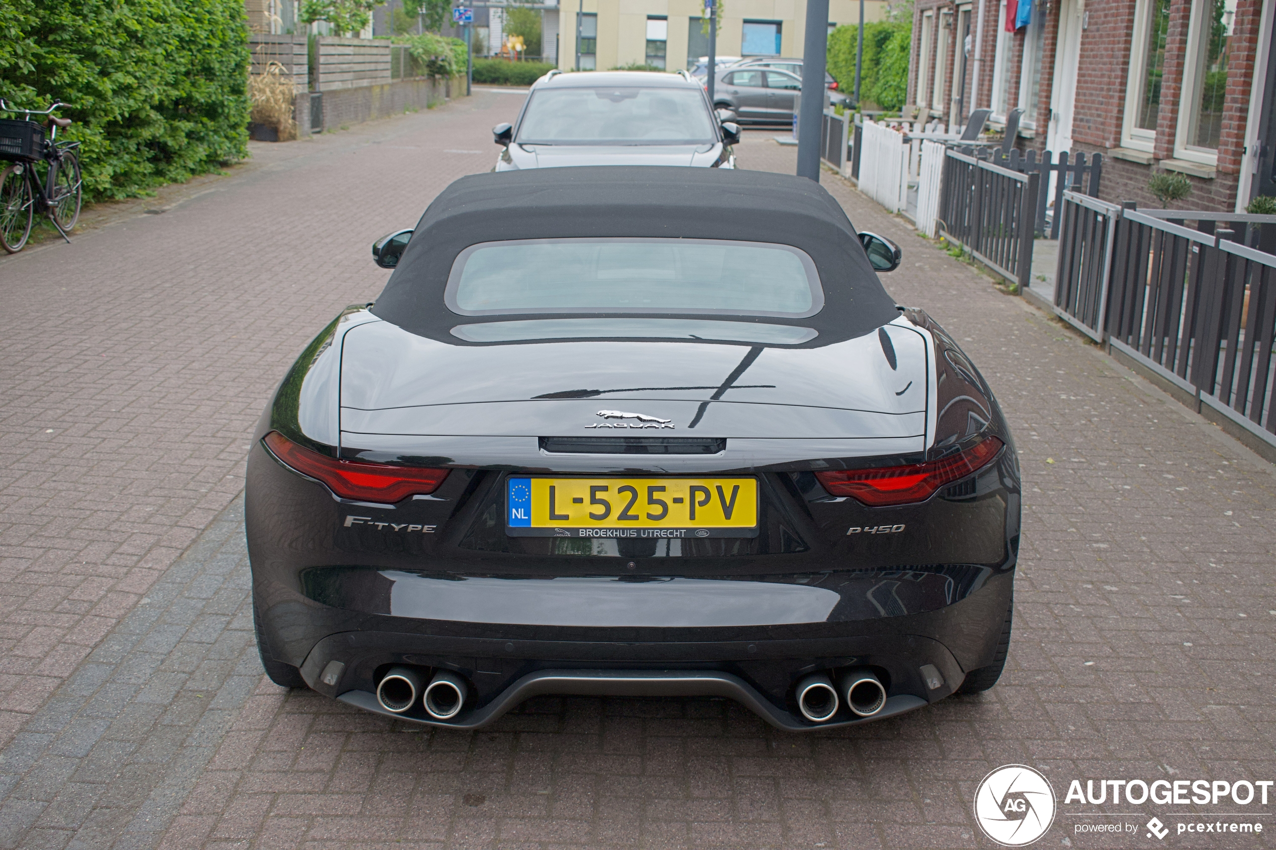 Jaguar F-TYPE P450 Convertible 2020