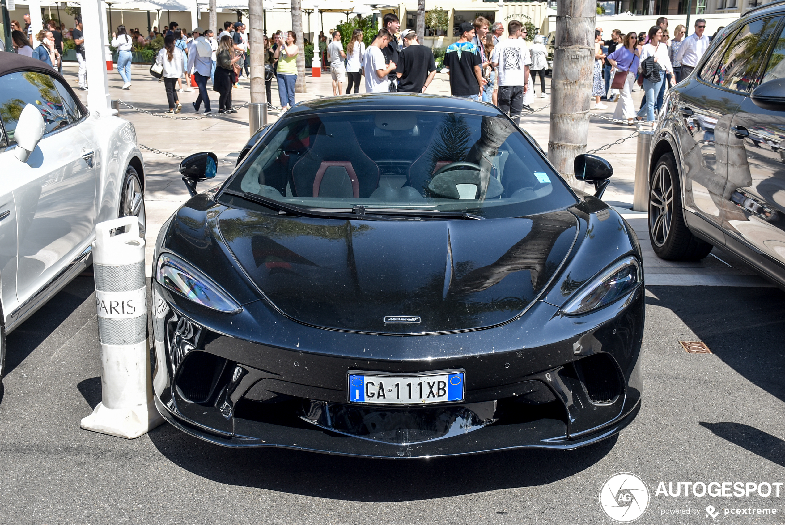 McLaren GT