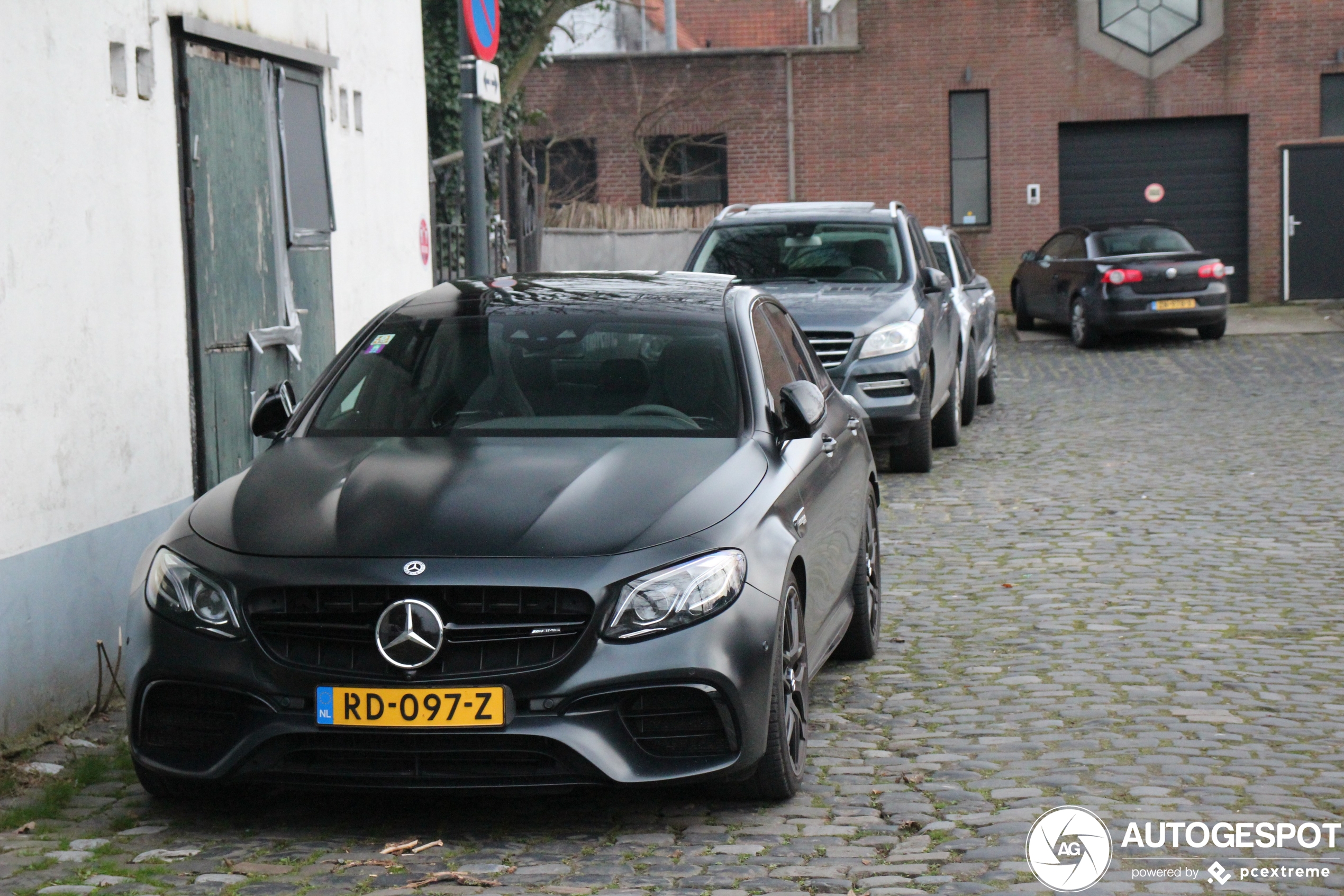 Mercedes-AMG E 63 S W213