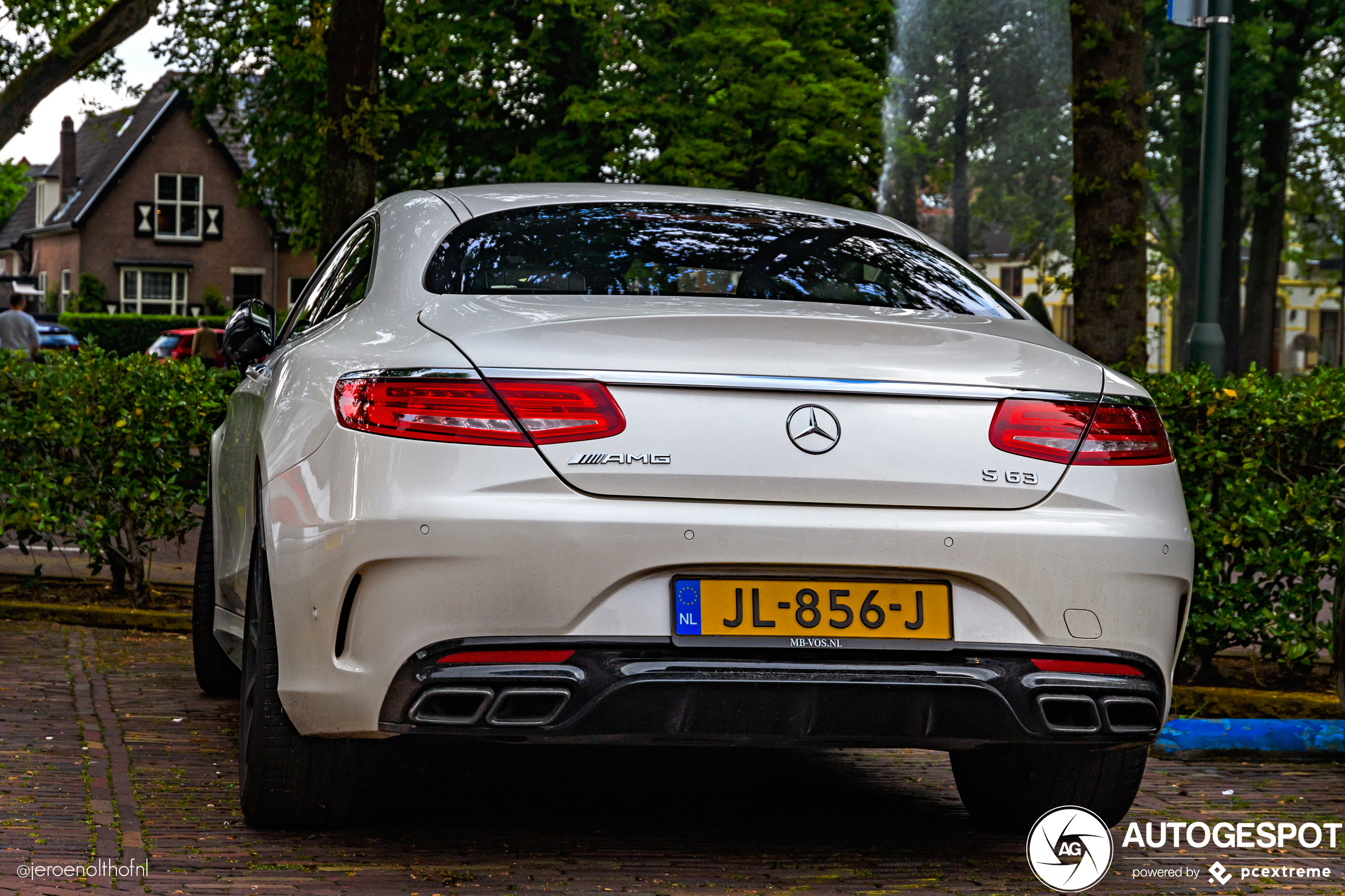 Mercedes-Benz S 63 AMG Coupé C217