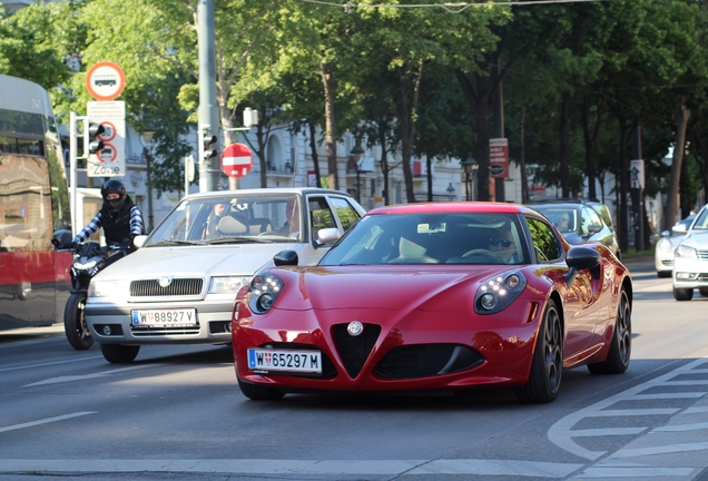 Alfa Romeo 4C Coupé